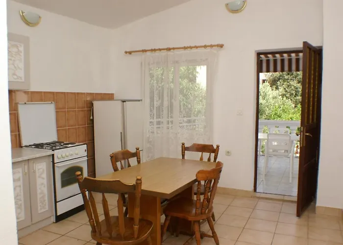 Grebastica 4207b דירה *